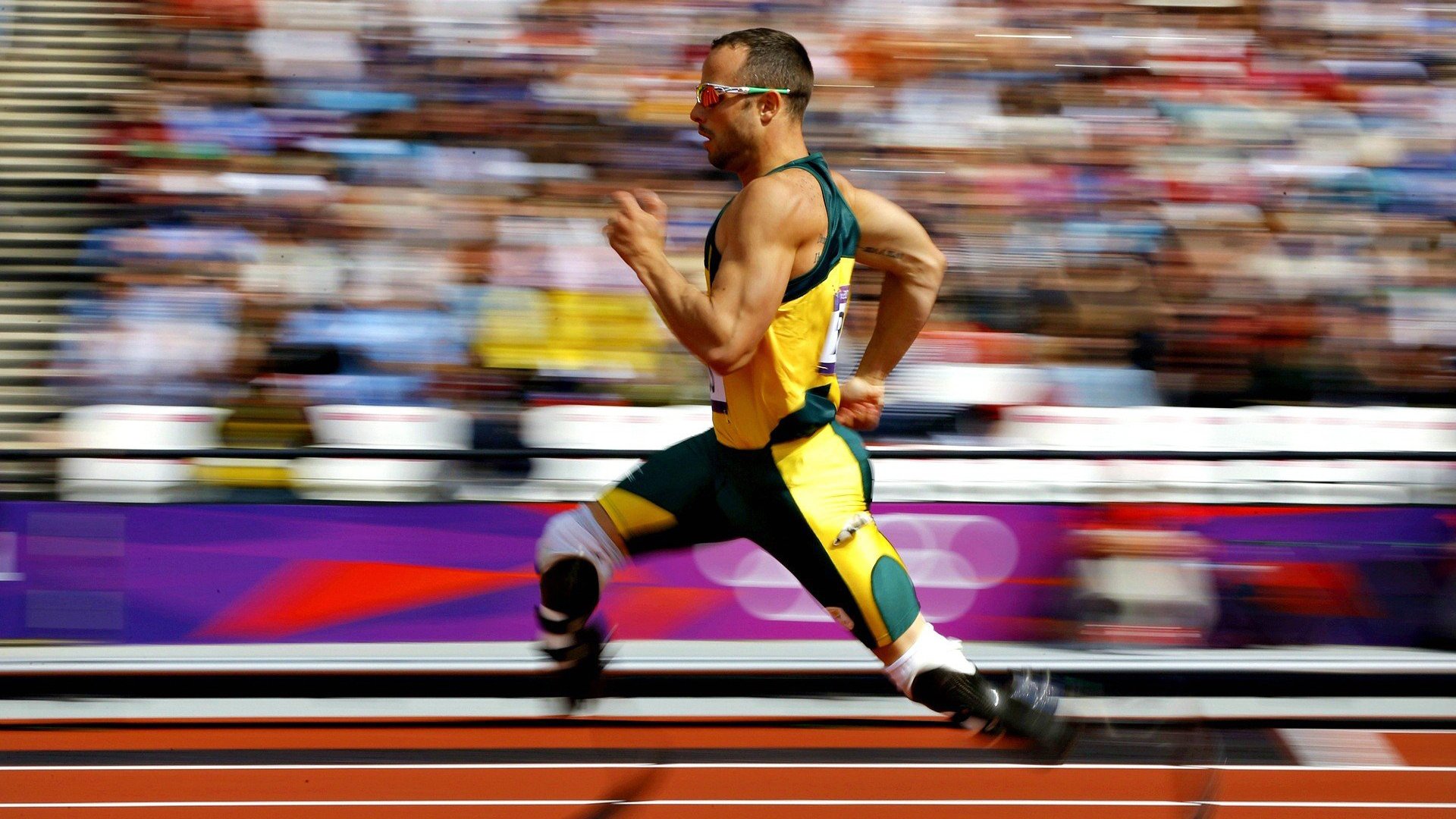 电子竞技：虚拟足球比赛的快速崛起，电子竞技的虚拟性