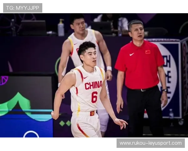 中国篮球运动员登陆海外联赛，展现国家体育实力，中国男篮海外人才